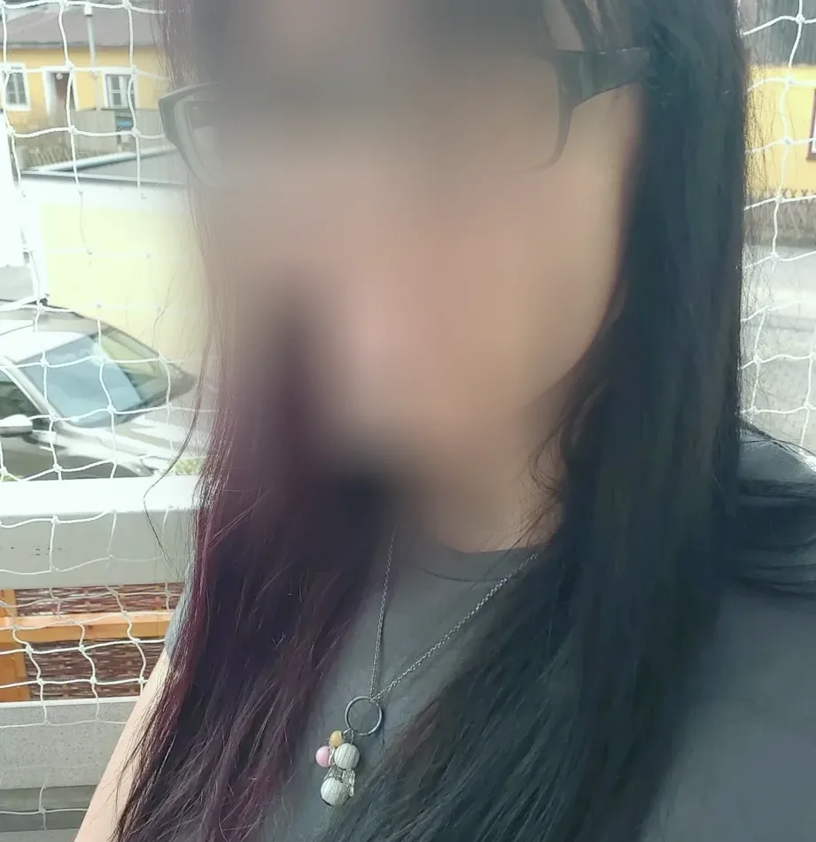 Anja, 37