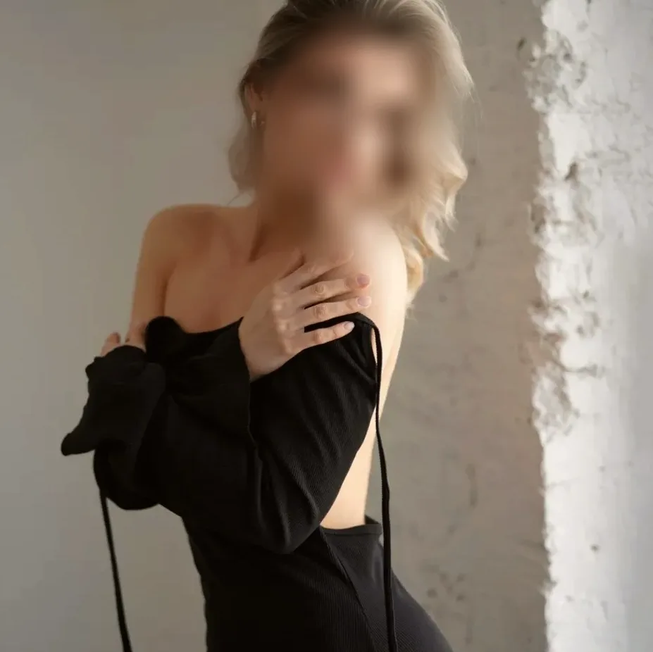 Fabienne, 25