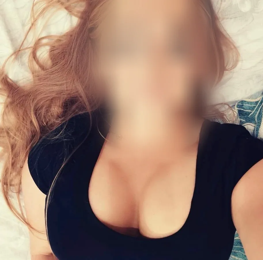 Linda, 32