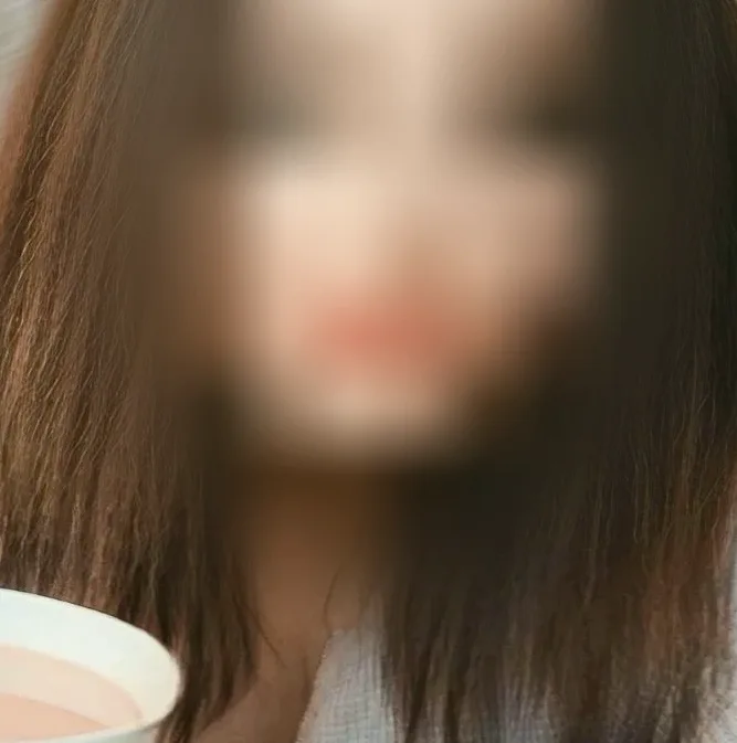 Marlene, 23